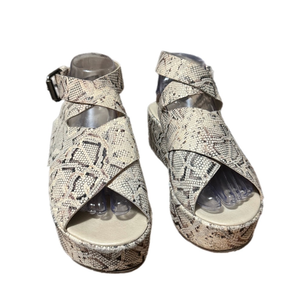 Matisse x Amuse Society Runaway Platform Sandals Womens 9 Neutral Snakeskin EX - Picture 3 of 11